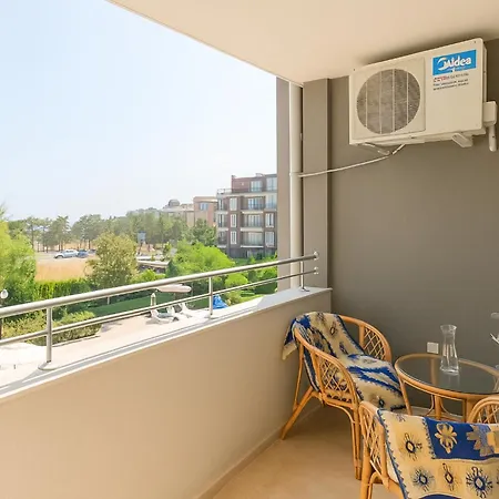 Magic Dreams Spacious Διαμέρισμα